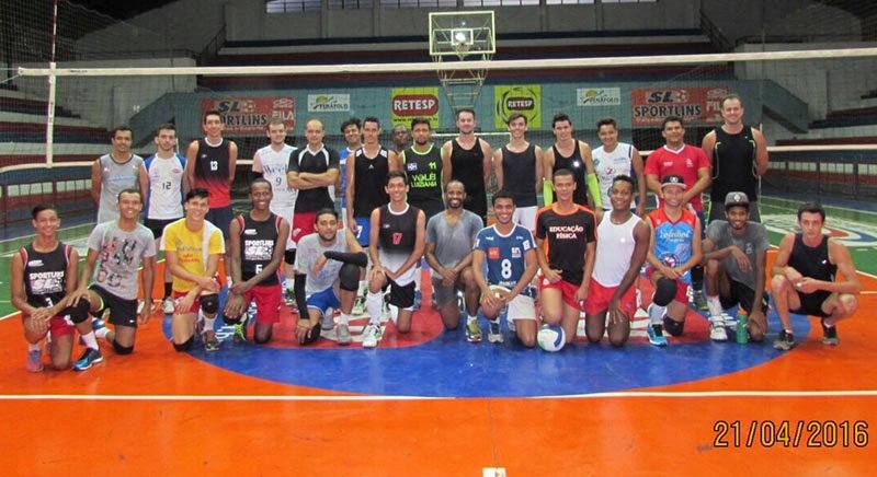 VÔLEI MASCULINO