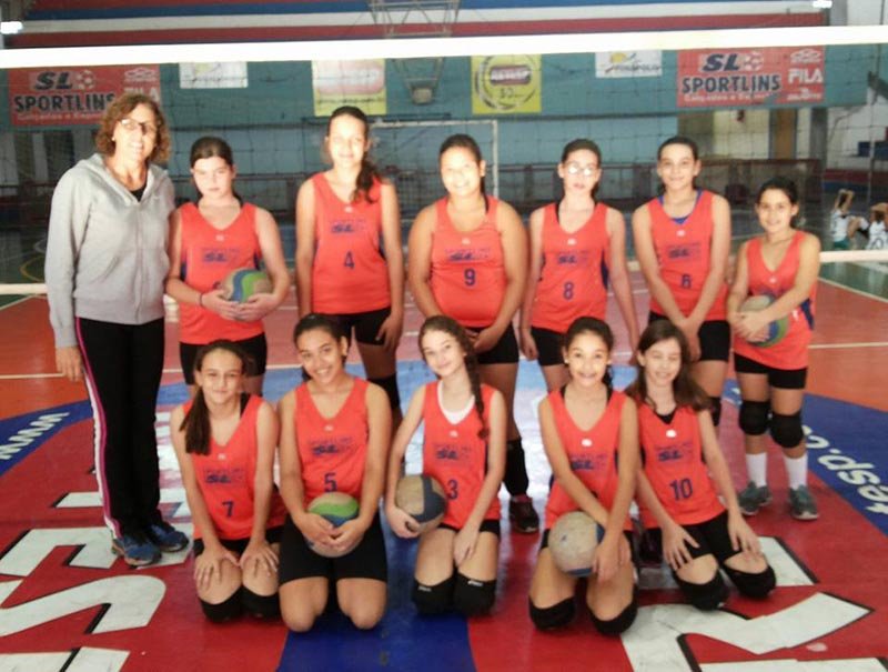 Vôlei Feminino Pré-Mirim fica em segundo no festival da categoria