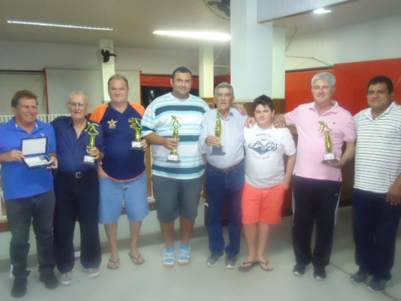 Clube Penapolense realiza torneios