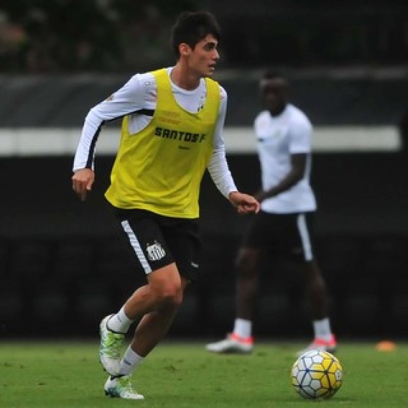 Dorival testa alterações e deve manter Léo Cittadini no time titular do Santos