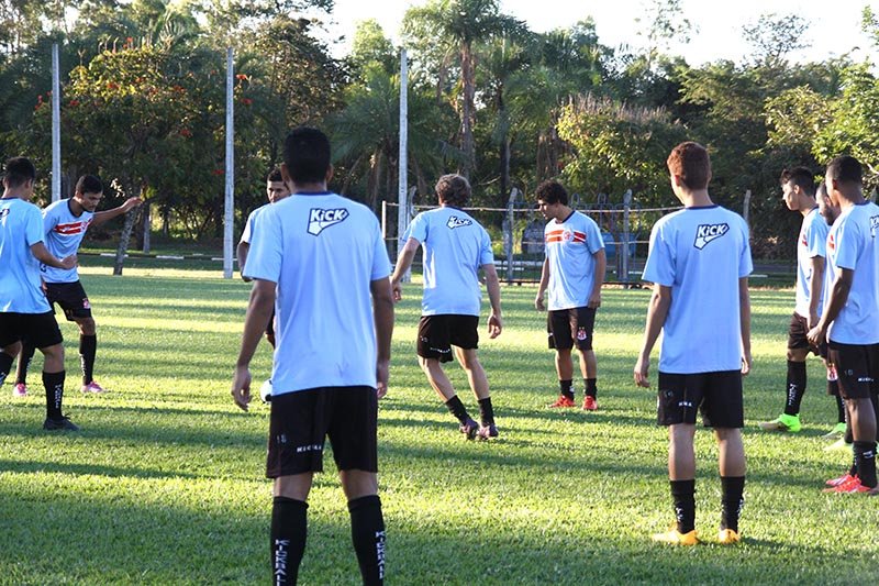 Penapolense enfrenta Independente de Limeira