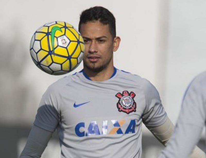 Cristóvão indica novidade no ataque do Corinthians