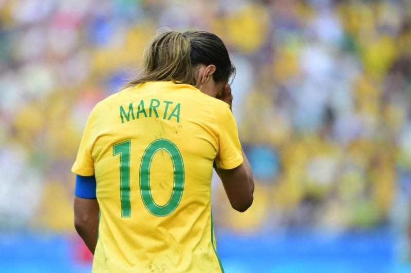 Brasil perde para o Canadá e fica sem medalha no futebol feminino