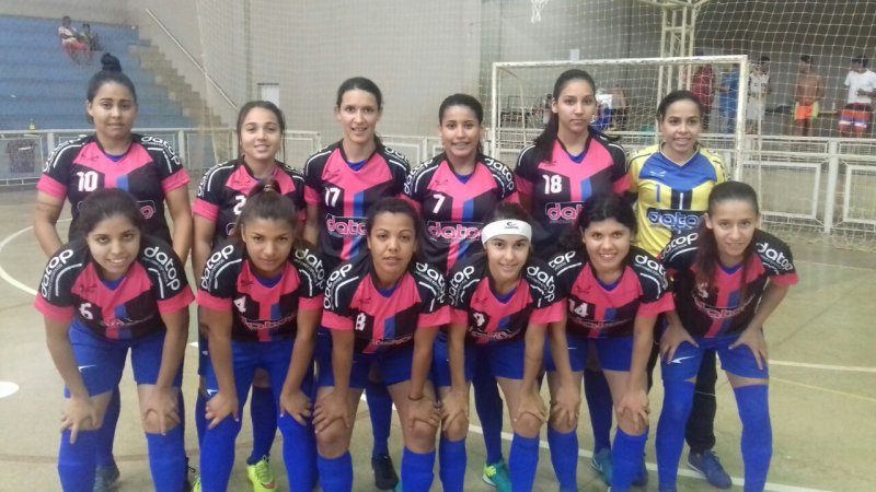 Futsal Feminino é campeão em Adolfo