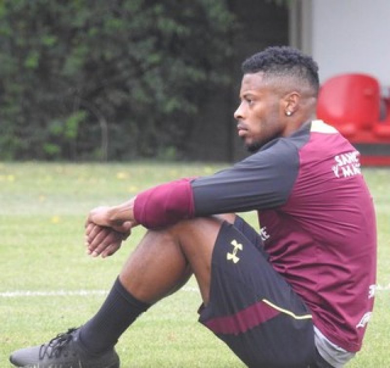 São Paulo joga contra o Atlético/PR