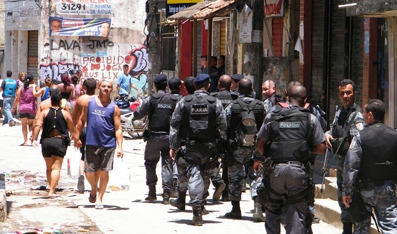 Organizações denunciam violência policial no Rio de Janeiro 2016 e pedem ajuda ao COI