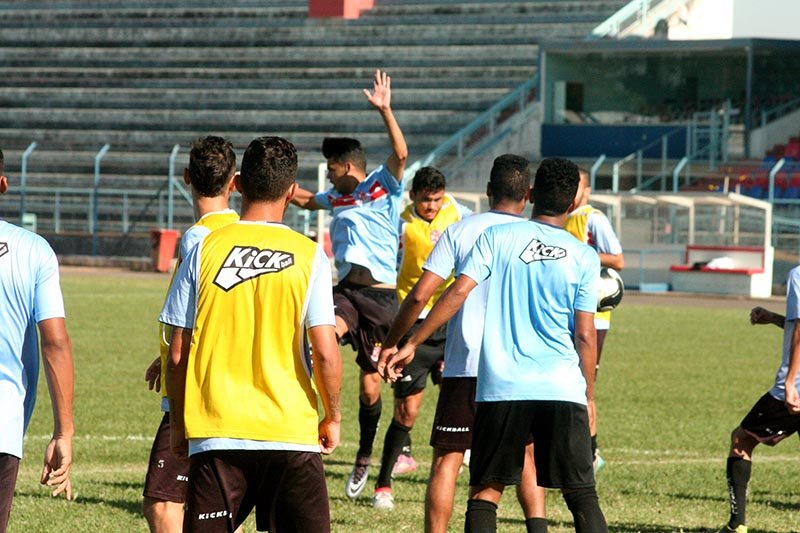 Penapolense terá jogo decisivo neste sábado