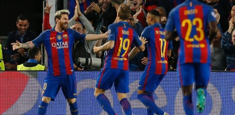 Com lambança de Bravo e três de Messi, Barça atropela City e segue 100%
