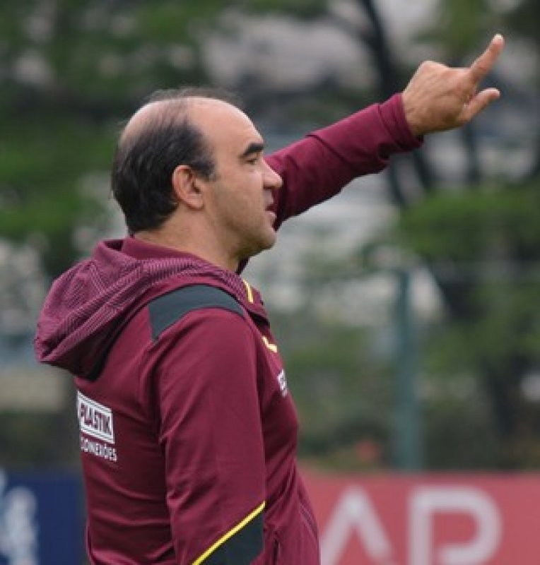 Ricardo Gomes faz mistério sobre o São Paulo