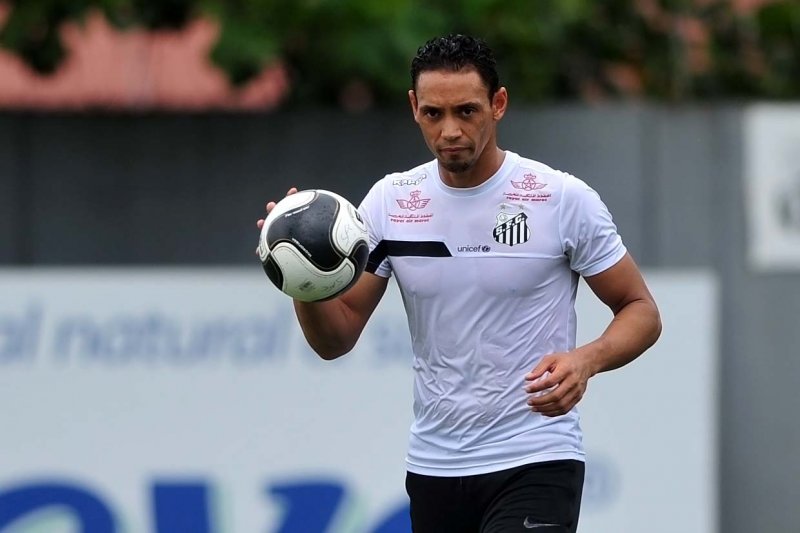 Santos enfrenta a Chapecoense fora de casa