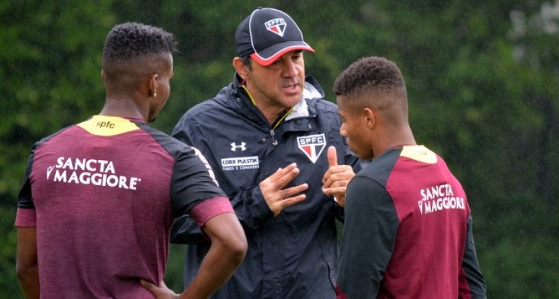 São Paulo x Corinthians se enfrentam no Morumbi
