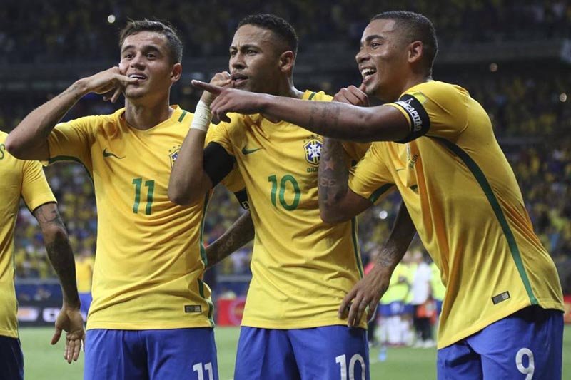 Para Tite, Seleção ainda depende de Neymar e pode evoluir