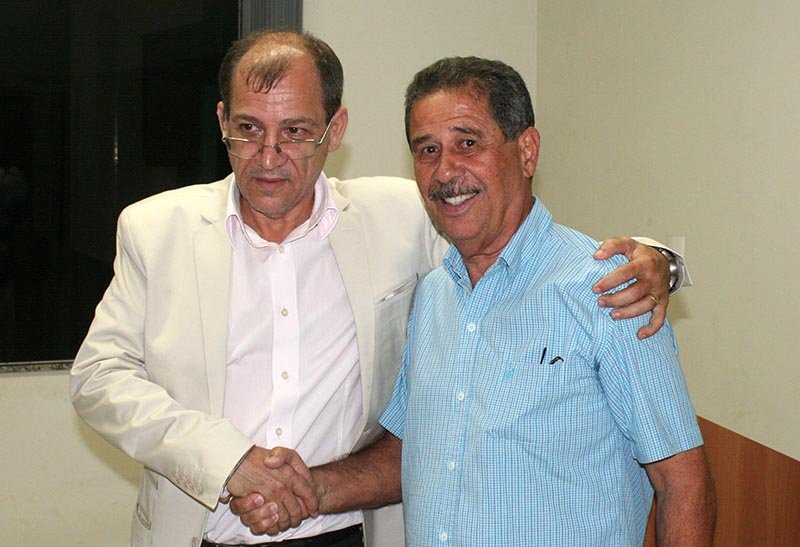 Luís Mariano assume a presidência do Penapolense