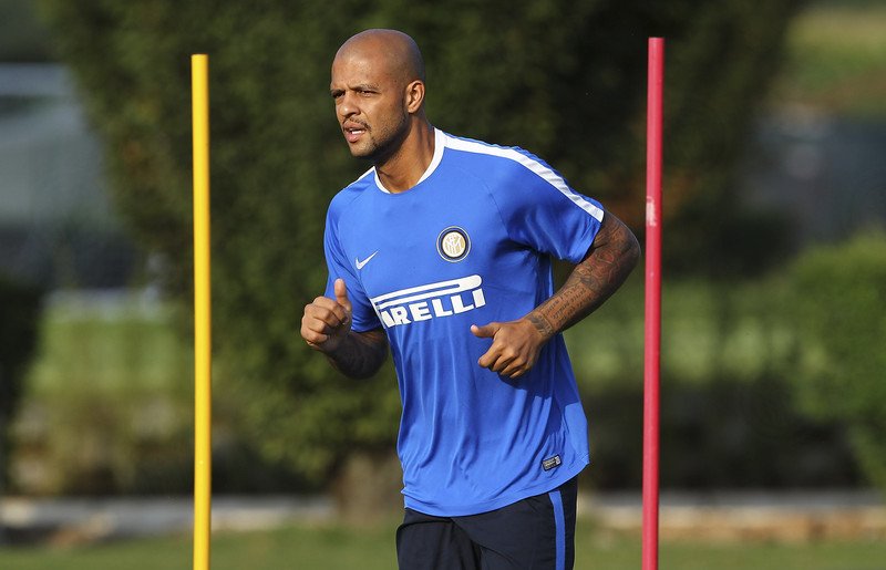 Inter de Milão libera, e anúncio de Felipe Melo depende do Palmeiras