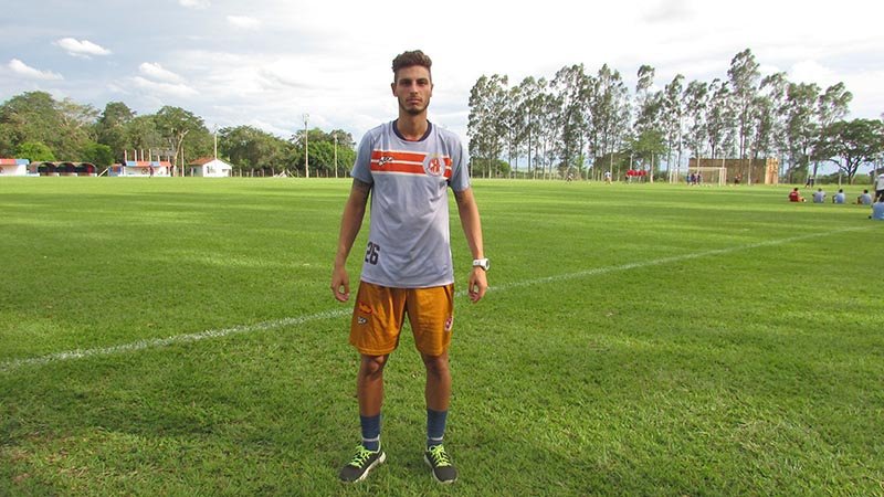 Zagueiro PV é novo reforço do Penapolense
