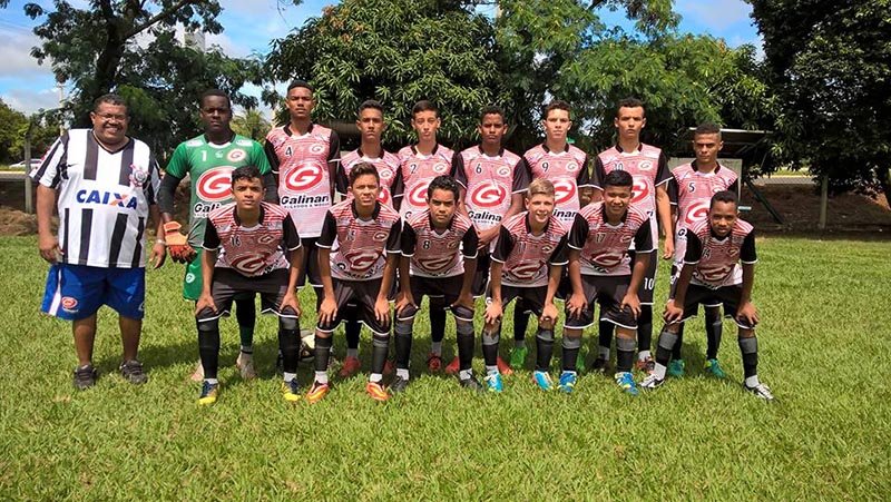 Equipes do Centro de Lazer do Tropical vencem amistosos