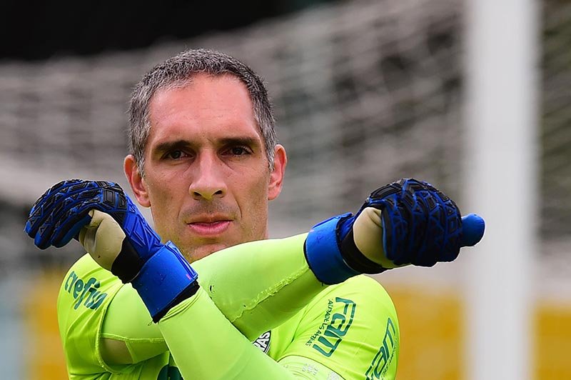 Fernando Prass está de olho em renovação