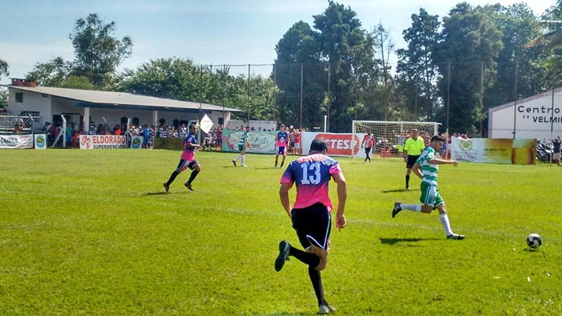 Copa Regional de Mini-Campo termina amanhã