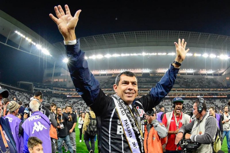 Carille revela “segredo do sucesso” do Corinthians