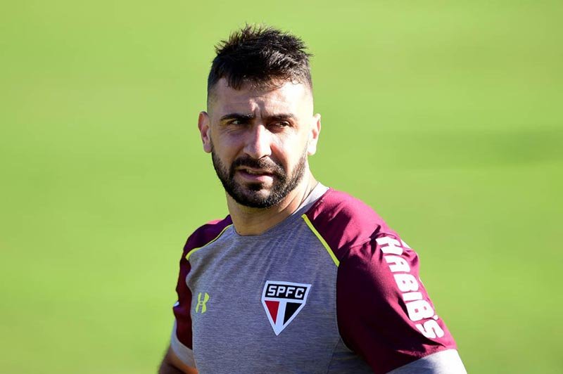Retranca e velocidade na frente: o que o Tricolor espera hoje