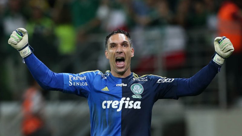 Favoritismo e desconfiança na estreia dos clubes no Brasileirão