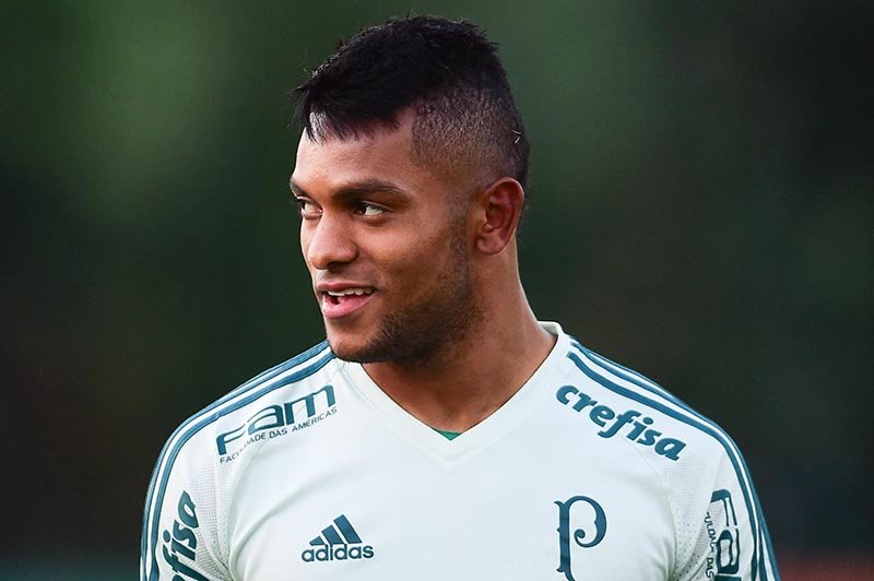 Cuca promete 90 minutos a Borja, pede entrega e cita Gabriel Jesus