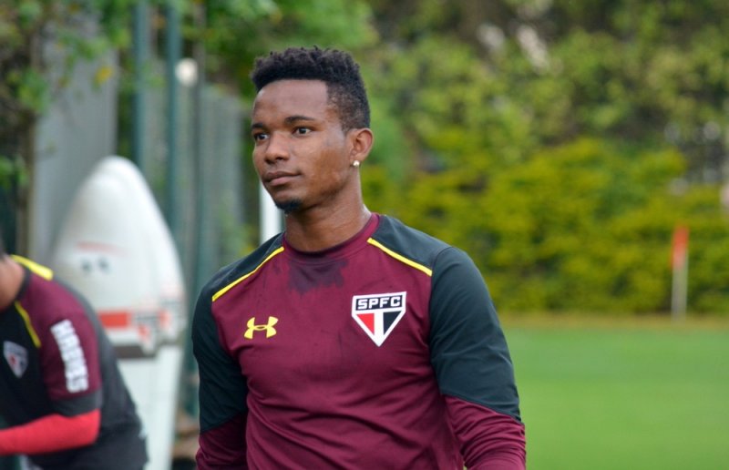 Rogério Ceni não revela São Paulo que enfrenta o Vitória