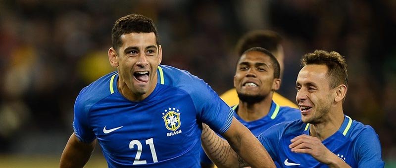 Diego Souza brilha e Brasil goleia Austrália