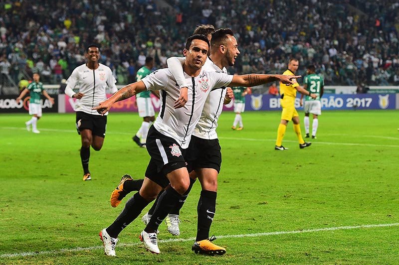 Jadson provoca: mais uma vitória do time que joga como pequeno