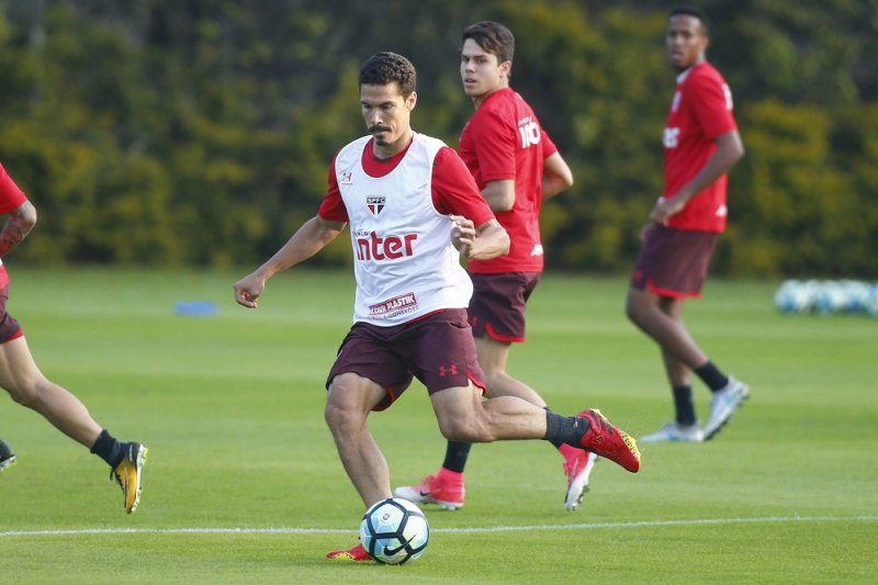 Brasileirão: São Paulo está pronto para enfrentar Botafogo