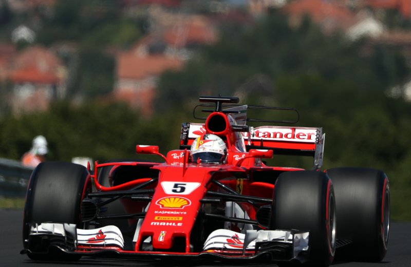 F-1: Vettel conquista a pole na Hungria com dobradinha da Ferrari