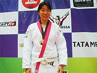 Camila Motooka vence Mundial de Jiu-Jitsu Esportivo