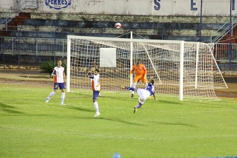 Copa Paulista: Penapolense sofre nova derrota em casa