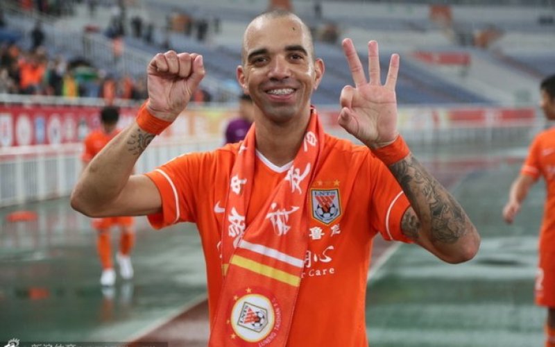 Com Tardelli de volta, Brasil tem novidades contra Bolívia e Chile