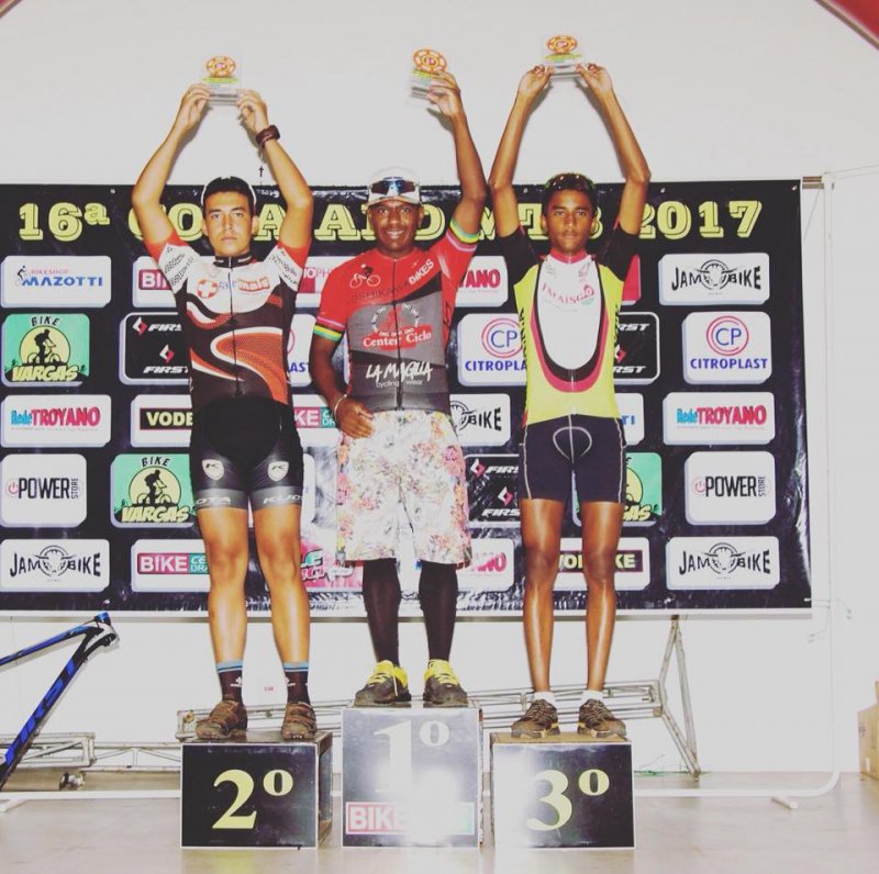 Jessé de Almeida é campeão da Copa de Montain Bike
