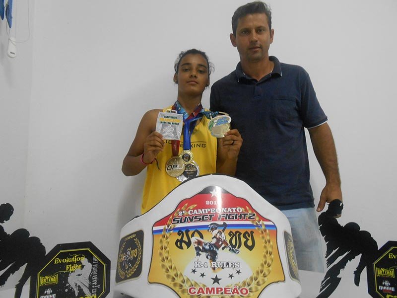 Penapolense conquista vaga para mundial de muay-thai