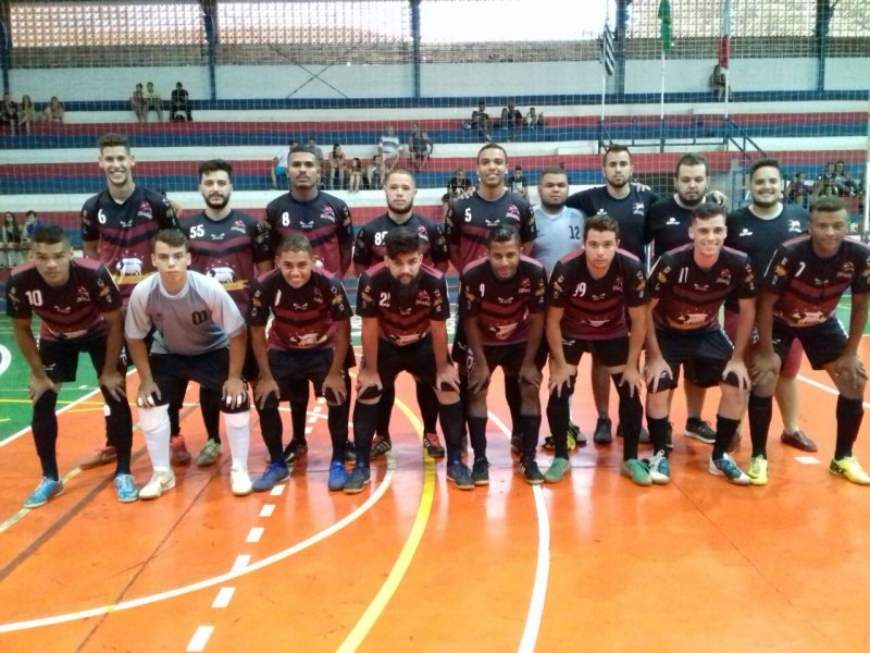 Cordeiros surpreende e Real Madruga vence no final