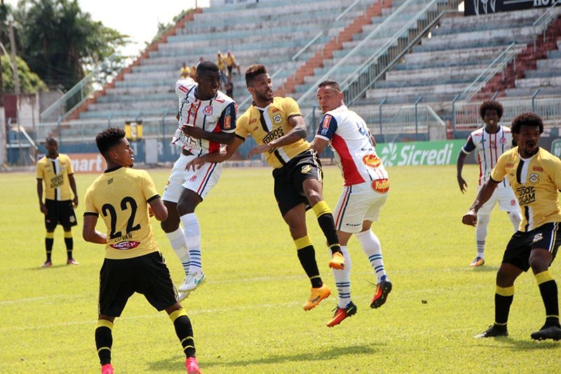 Penapolense fica no empate com o São Bernardo
