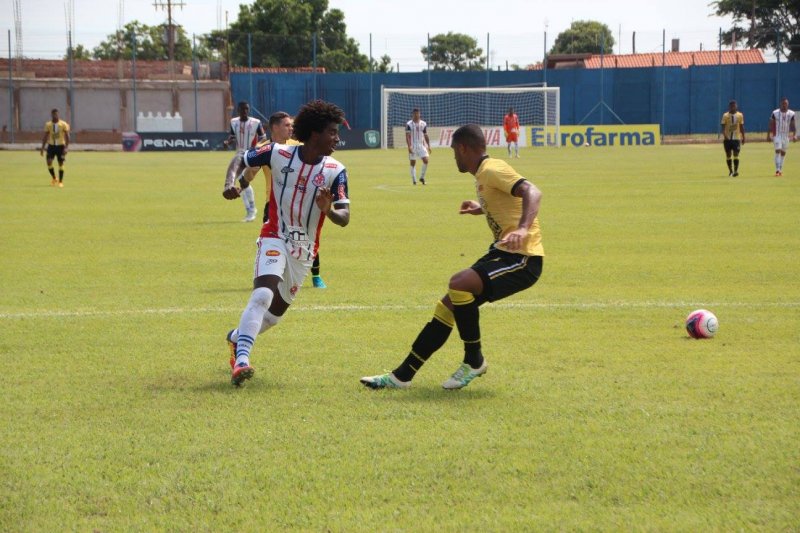 Para manter 100% fora de casa, Penapolense visita o XV