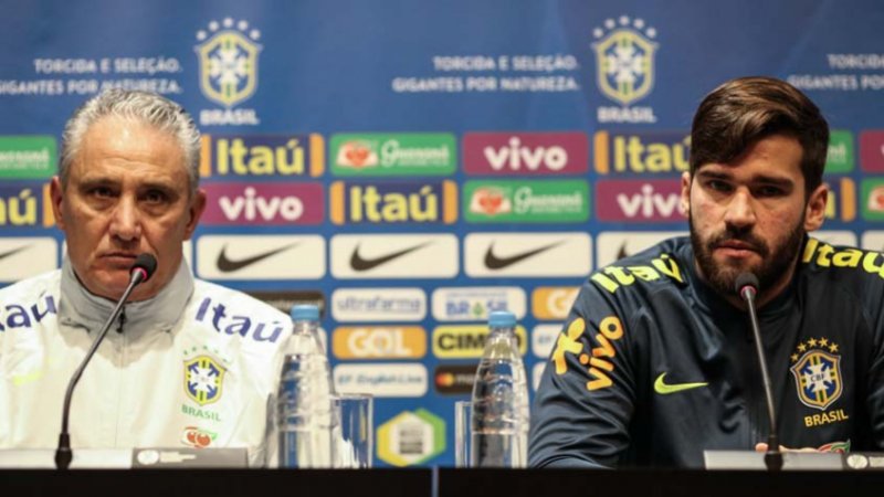 Tite explica mudanças na escalação do Brasil para jogo contra a Rússia
