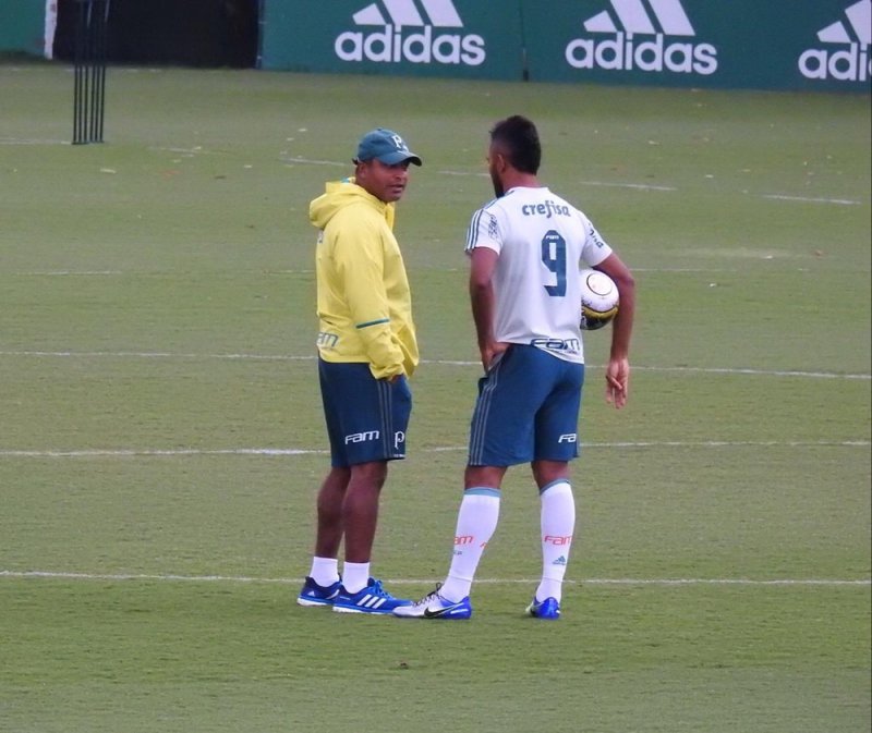 Palmeiras poupa titulares e mantém dúvidas contra Alianza Lima