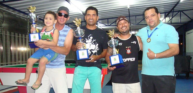 Veinho vence Torneio de Bilhar