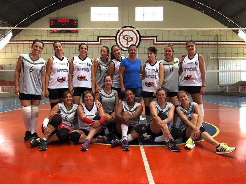 Vôlei Feminino Master disputa quadrangular