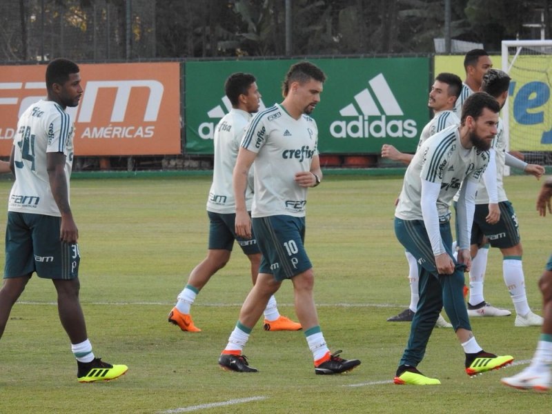 Moisés surpreende em recuperação, ganha vaga e pode ter sequência no Palmeiras