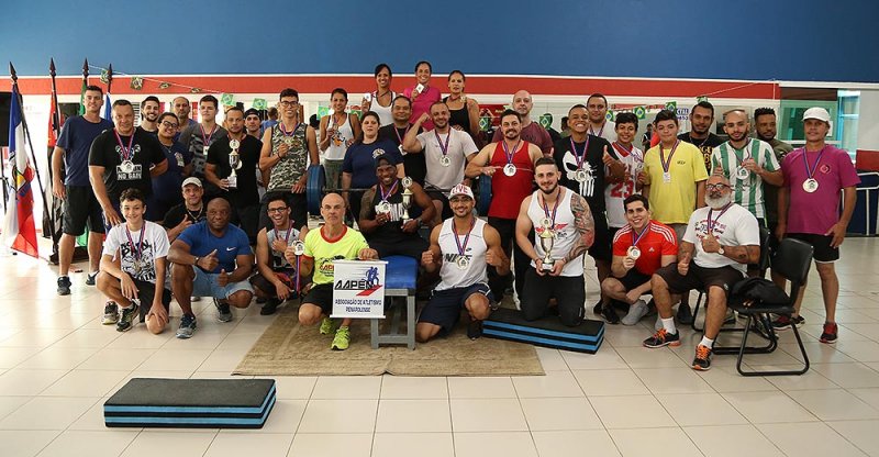 Lago Azul: Campeonato de Supino reúne 30 associados