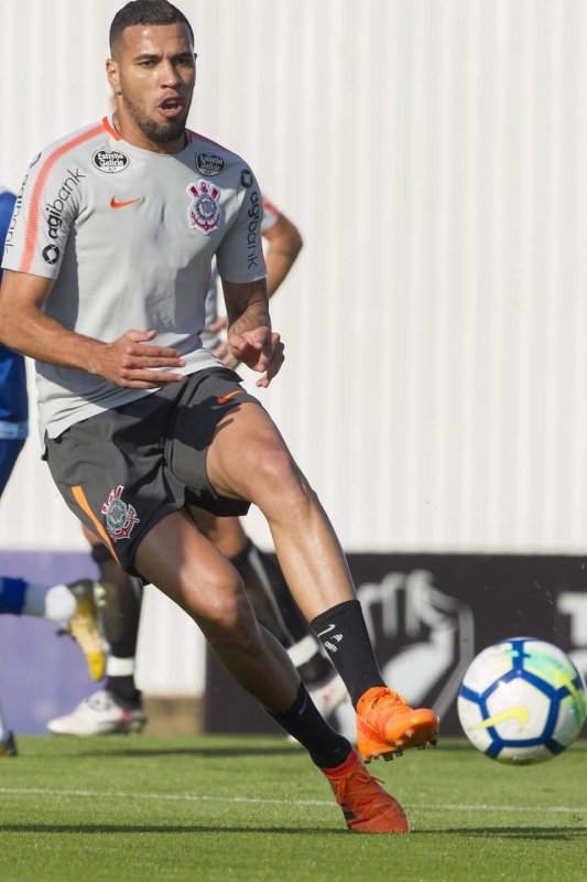 Corinthians enfrenta o Botafogo nesta quarta-feira