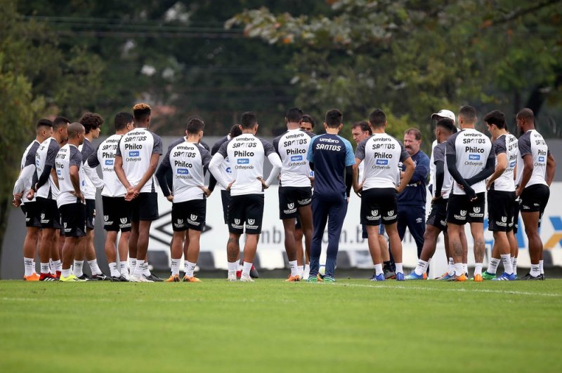 Santos joga hoje contra o Bahia
