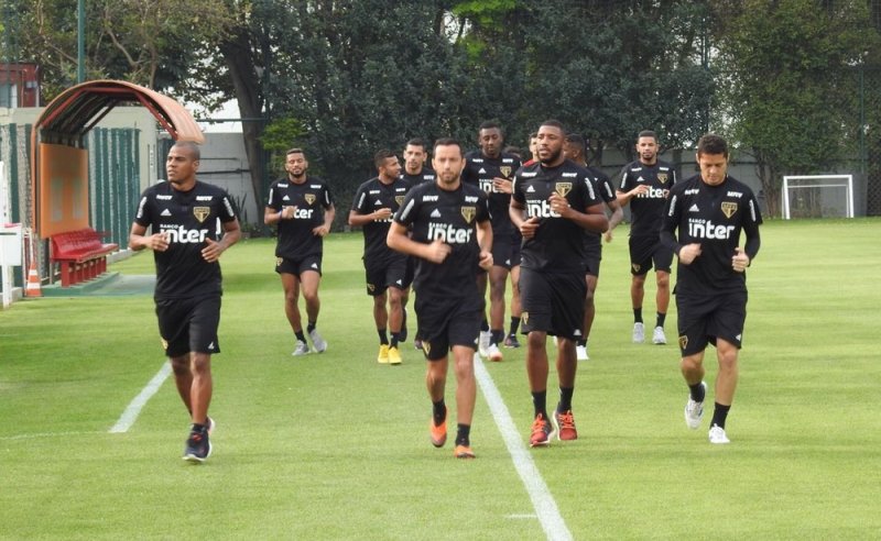 Brasileirão: São Paulo joga às 11h contra o Ceará