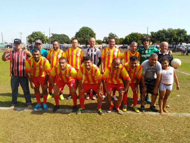 Clementina se reabilita no mini-campo