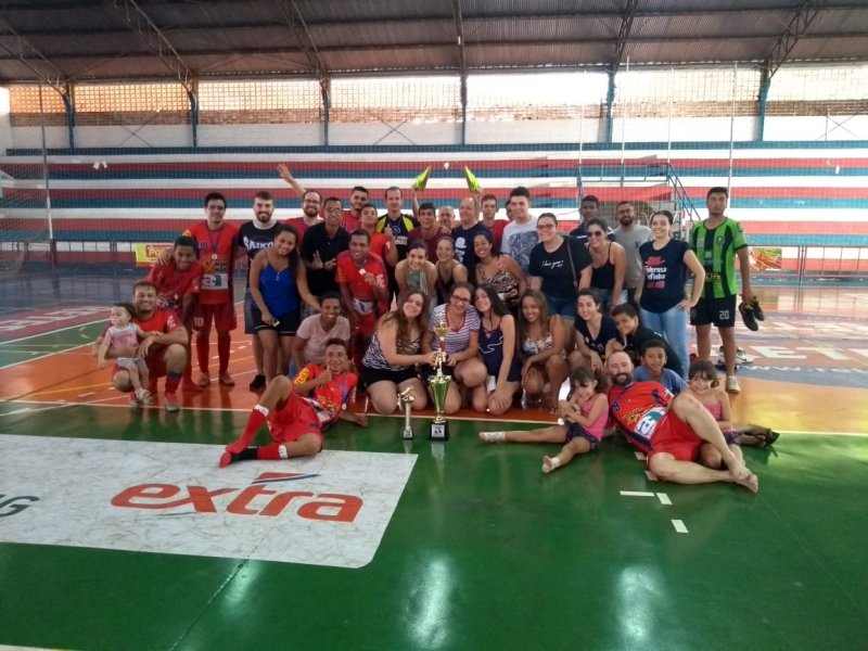 Igreja Batista Ebenézer é campeã do futsal inter igrejas evangélicas